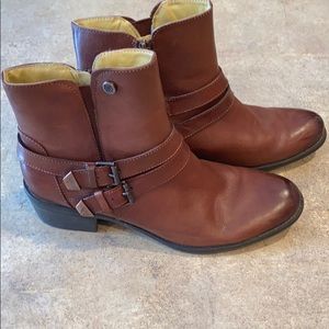 Women’s Bussola boots size 40